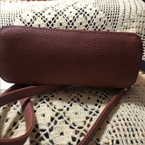 Steve Madden crossbody - Picture 3 of 5